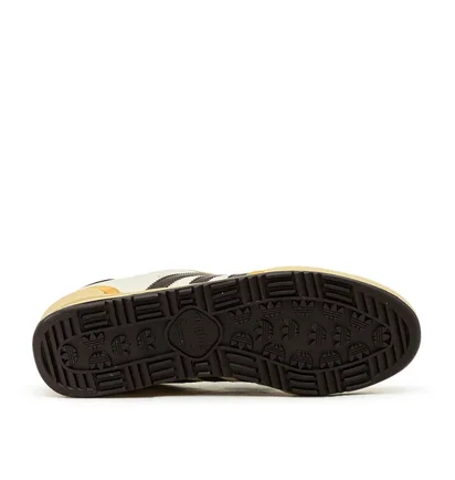 adidas Cord (Braun / Beige)