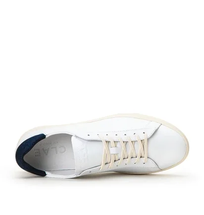 Clae Bradley (Weiss)