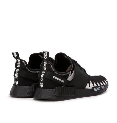 adidas x Neighborhood NBHD NMD_R1_PK (Schwarz / Weiß)