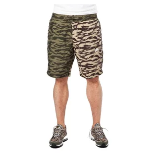Nike NSW Printed Swoosh Woven Shorts (oliv / weiß)