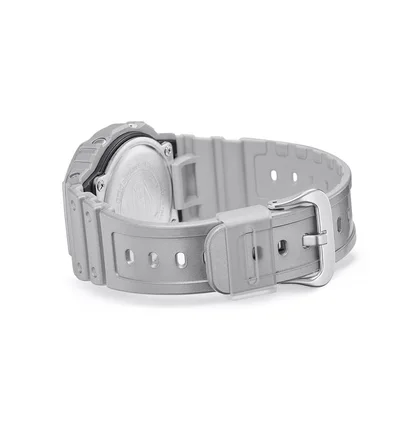 Casio G-Shock DW-5600FF-8ER (Silber)