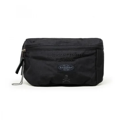 Eastpak x Mastermind Bane Bag (Schwarz)