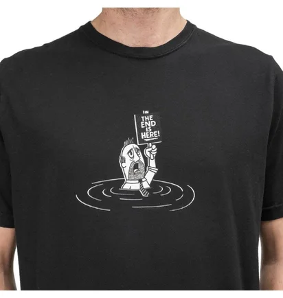 Raised by Wolves The End Is Here Tee (Schwarz)