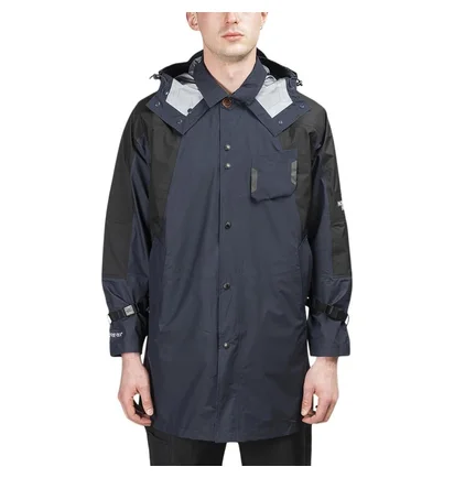 The North Face Black KK Gore-Tex Light Coat Jacket (Schwarz)