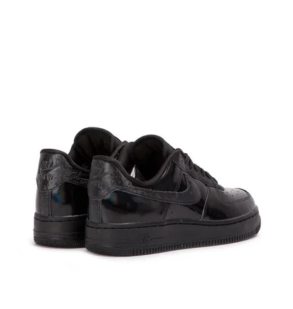 Nike WMNS Air Force 1 '07 LX (Schwarz)
