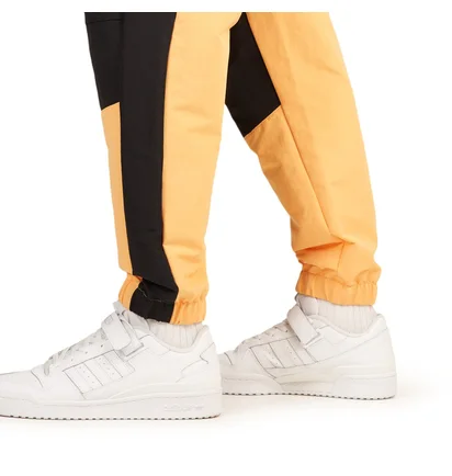 The North Face Phlego Track Pant (Schwarz / Orange)