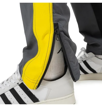 The North Face Steep Tech Pant (Dunkelgrau / Gelb)