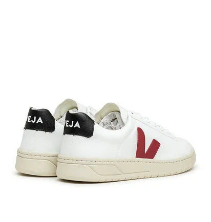 VEJA Pack Man Urca CWL (Weiß / Rot)
