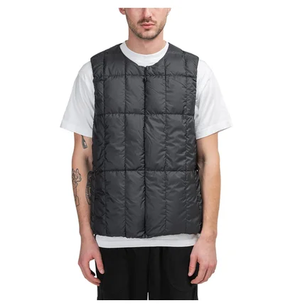 Snow Peak Recycled Middle Down Vest (Schwarz)