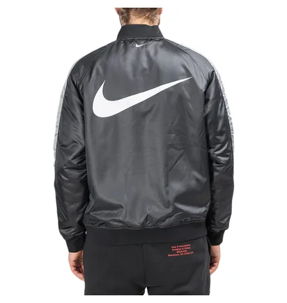 Nike Swoosh Reversible Woven Bomber Jacket (Schwarz)