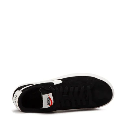 Nike WMNS Blazer Low (Schwarz / Sail)