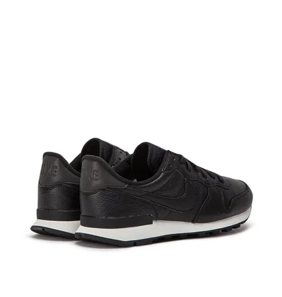 Nike WMNS Internationalist (Schwarz)
