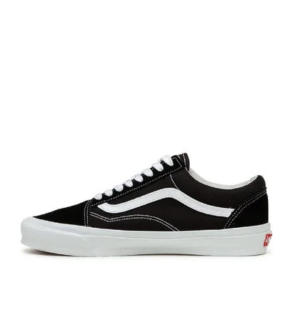 Vans Vault OG Old Skool LX (Schwarz / Weiss)