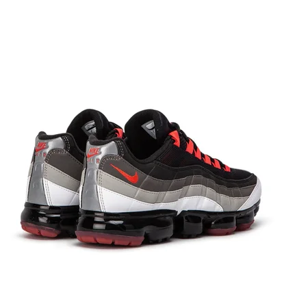 Nike Air VaporMax '95 (Schwarz / Rot)