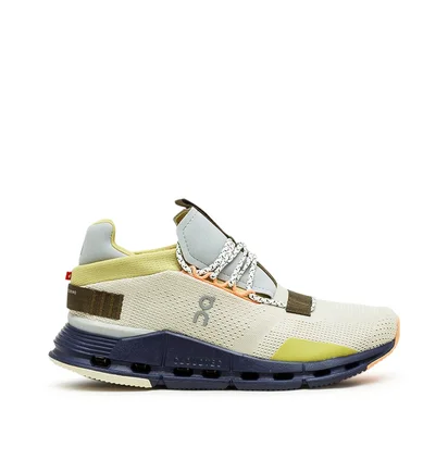 On WMNS Cloudnova (Multi)