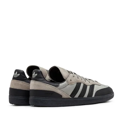 adidas x 100 Thieves Palos Hills (Schwarz)