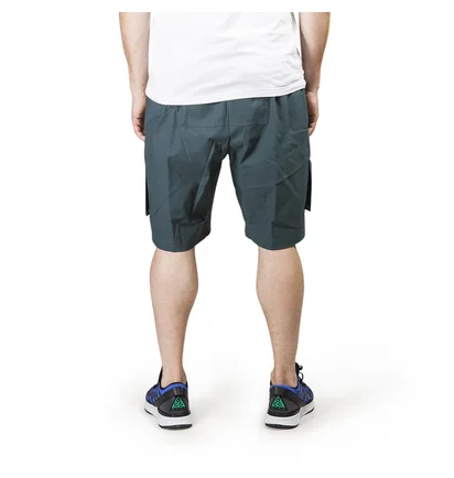 Nike ACG Cargo Shorts (Dunkelgrün)