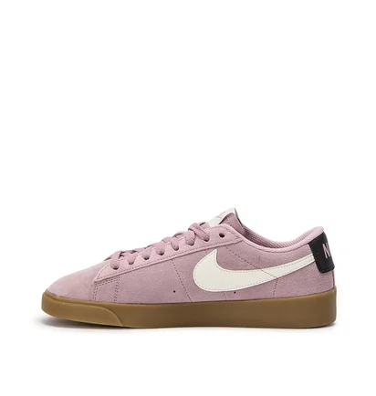 Nike WMNS Blazer Low Suede (Rosa)