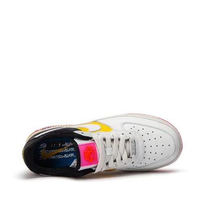 Nike WMNS Air Force 1 Low '07 SE Moto (Weiß)