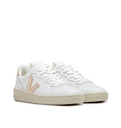 Veja WMNS Leather (Weiß / Gold)