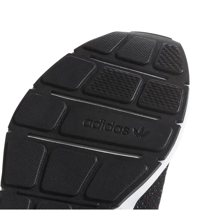 adidas Swift Run PK (Schwarz)