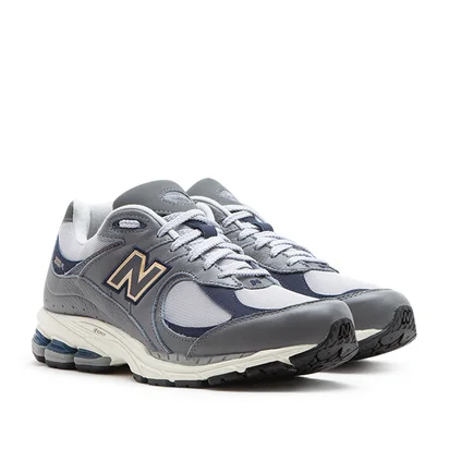 New Balance M2002RHP (Grau / Beige)
