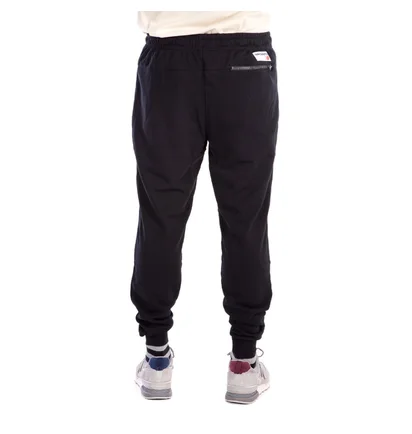 New Balance MP73543 Athletics Knit Pant (Schwarz)