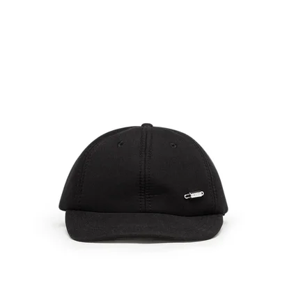 032c Metal Detail Padded Cap (Schwarz)