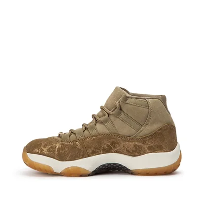 Nike WMNS Air Jordan XI Retro ''Olive Lux'' (Olive)