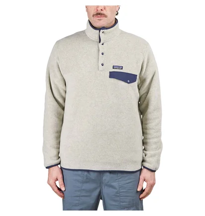 Patagonia Lightweight Synchilla® Fleece Pullover (Beige)