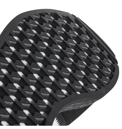 adidas I-5923 (Schwarz / Weiß)