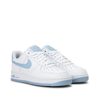 Nike WMNS Air Force 1 '07 (Weiß / Hellblau)