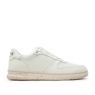 Clae Malone Off White Vegan Chips (Weiss)