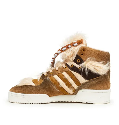adidas x Star Wars Rivalry Hi 'Chewbacca' (Braun / Weiß)