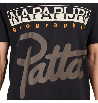 Napapijri x Patta SS Tee (Schwarz)
