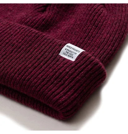 Norse Projects Top Beanie (Weinrot)