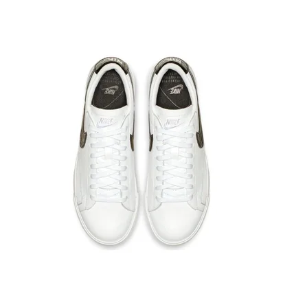 Nike WMNS Blazer Low (Weiß / Schwarz)