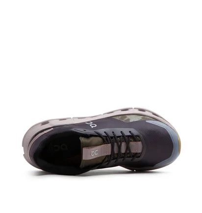 On WMNS Cloudnova Form Titanite (Braun / Beige)