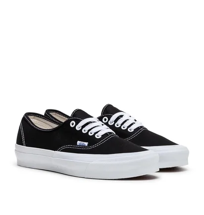 Vans Vault Authentic LX (Schwarz)